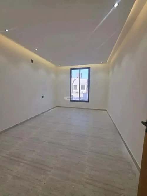 فيلا 8 غرف في عكاظ 5