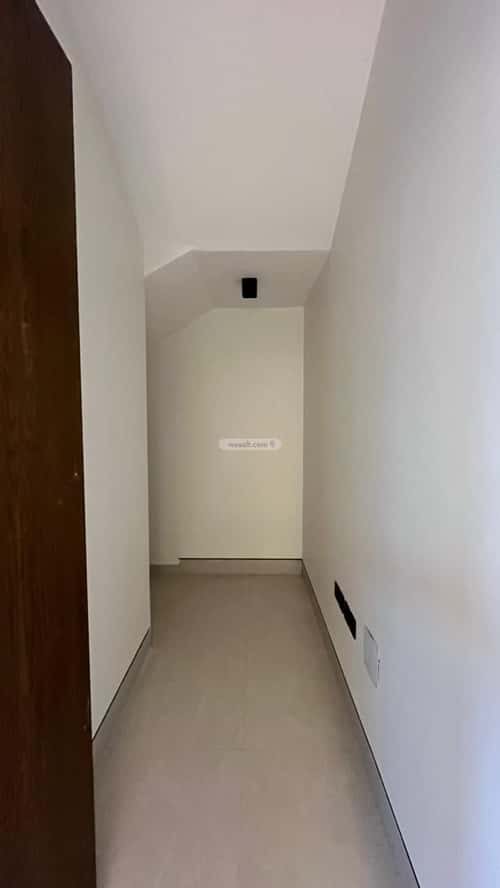5 bedroom villa in Al Mahdiyyah 14