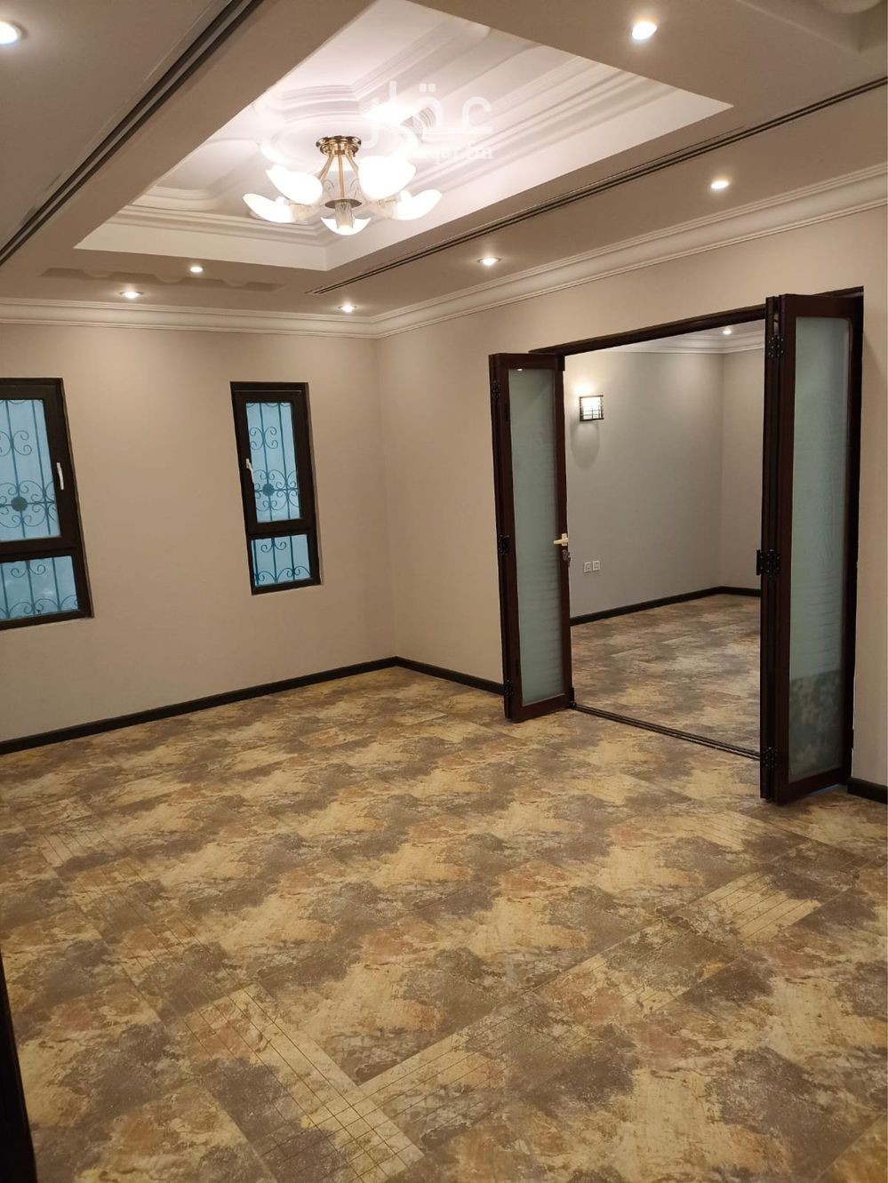 5 bedroom villa in Al Nuzhah, Eastern Province 3