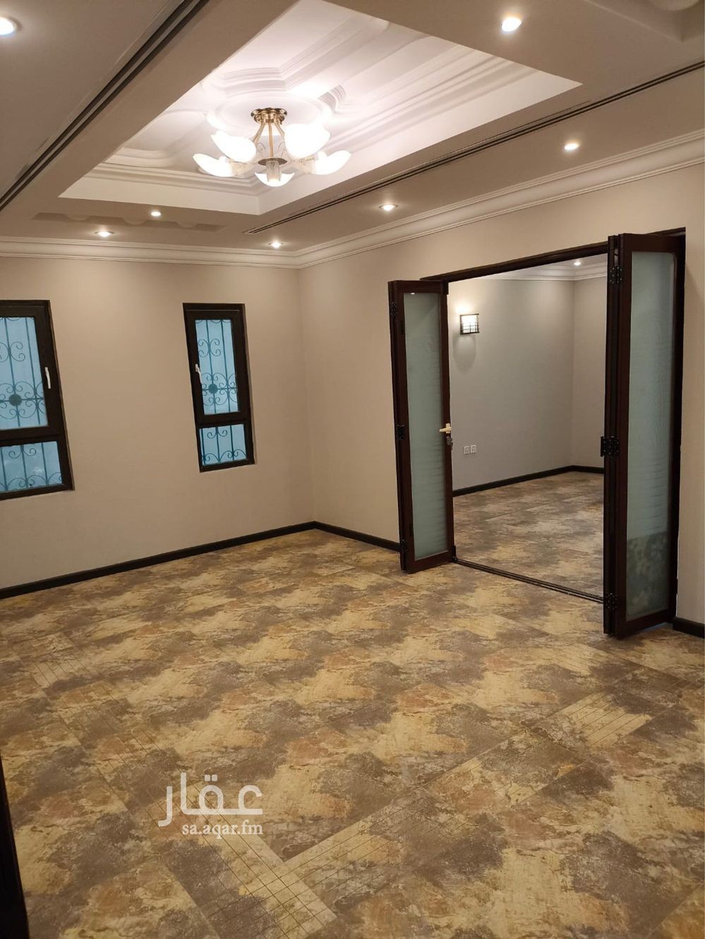 5 bedroom villa in Al Nuzhah, Eastern Province 12