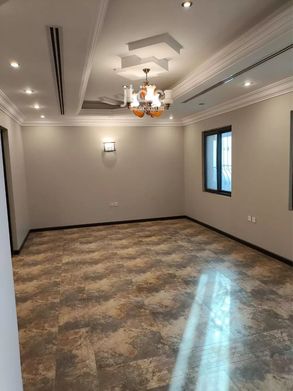 9 bedroom villa in Al Nuzhah, Eastern Province 8