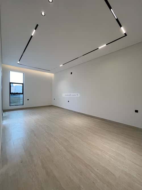 6 bedroom villa in Al Mahdiyyah 3