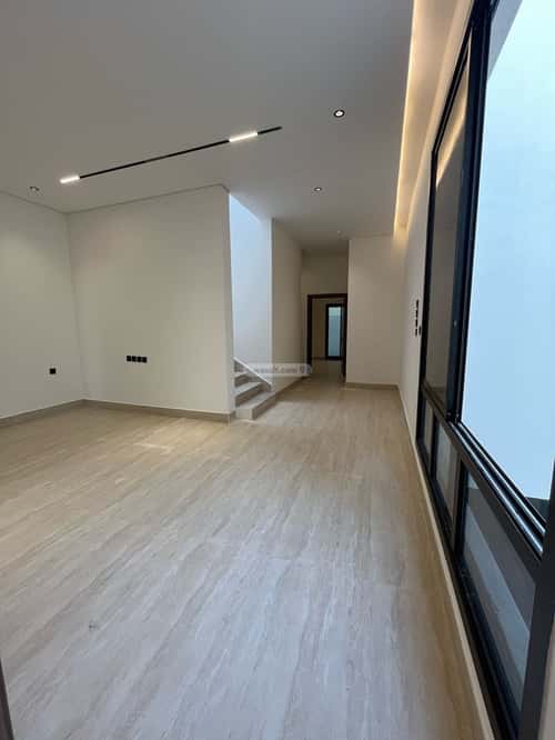 6 bedroom villa in Al Mahdiyyah 4