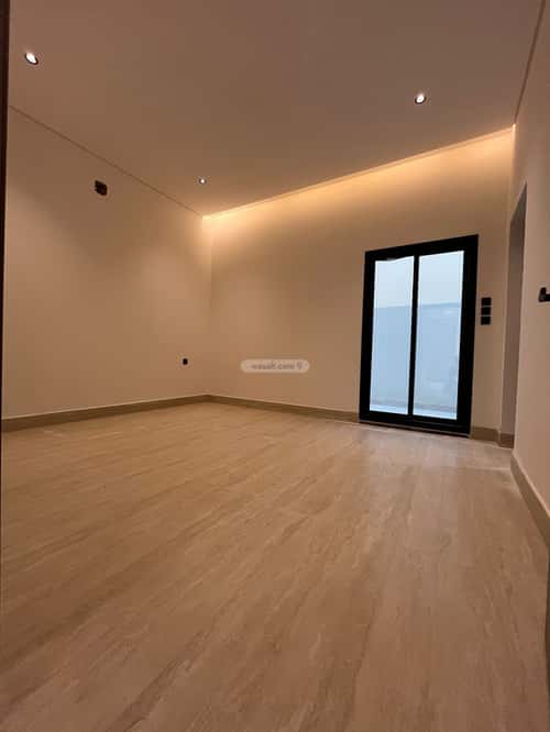 6 bedroom villa in Al Mahdiyyah 17