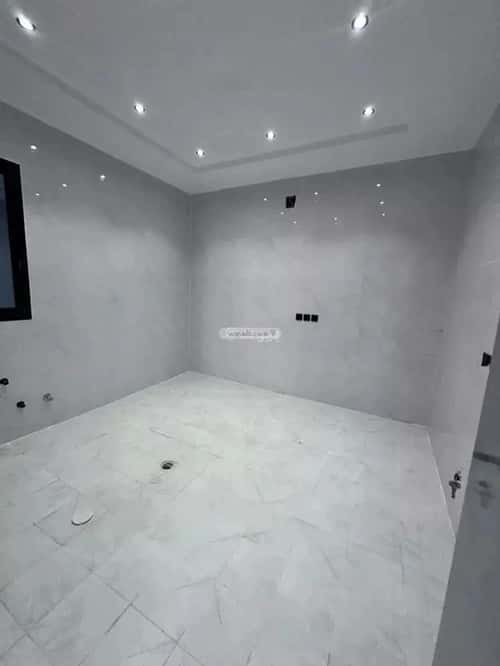 5 bedroom floor in Al Janadriyah 3