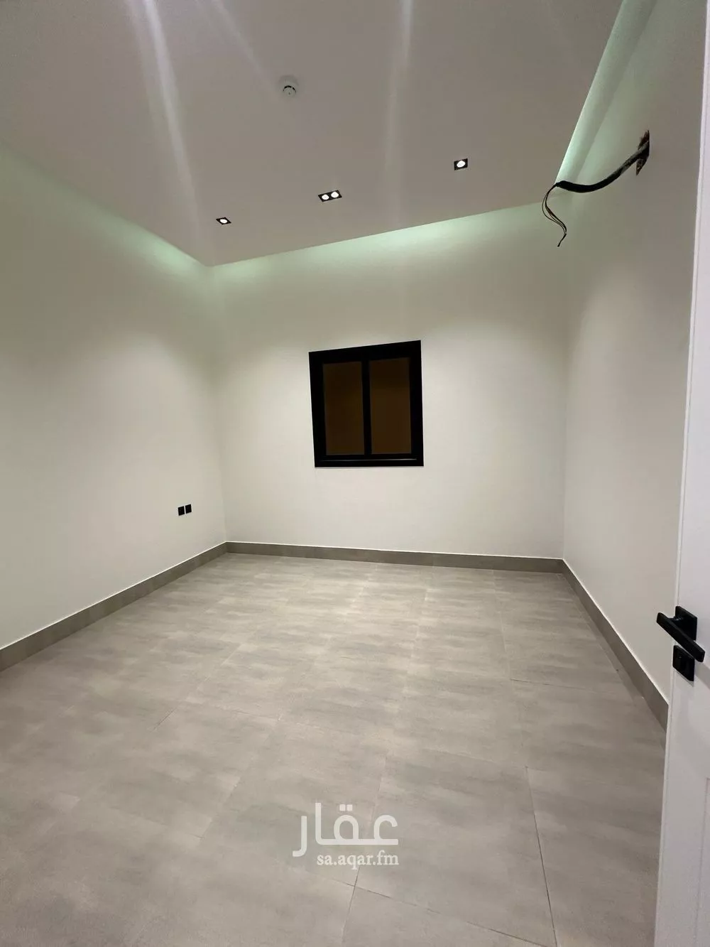 4 bedroom apartment in Al Yarmouk 6