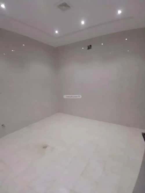 5 bedroom floor in Al Janadriyah 3