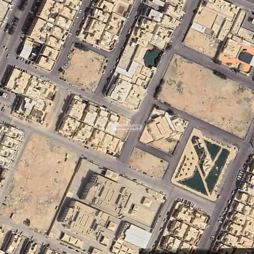 3 bedroom apartment in Al Hazm 12