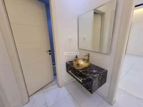 6 bedroom floor in Okaz 4