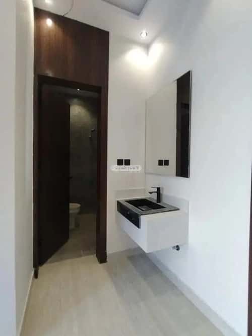 فيلا 7 غرف في المهدية 4