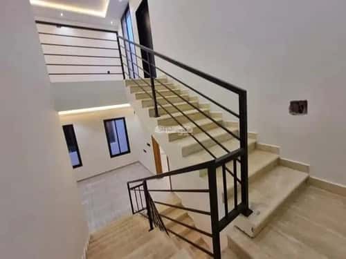 5 bedroom villa in Okaz 2