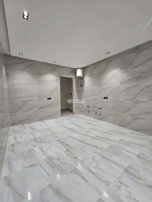 5 bedroom floor in Al Janadriyah 5
