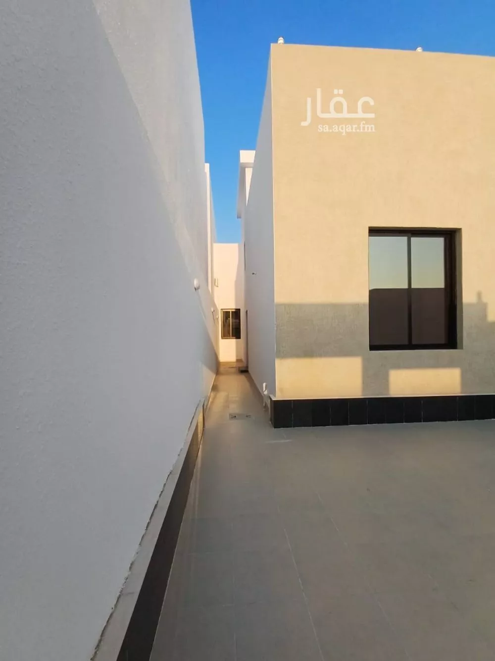 فيلا 6 غرف في الفروسية 3