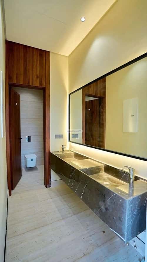 6 bedroom villa in Al Mahdiyyah 2