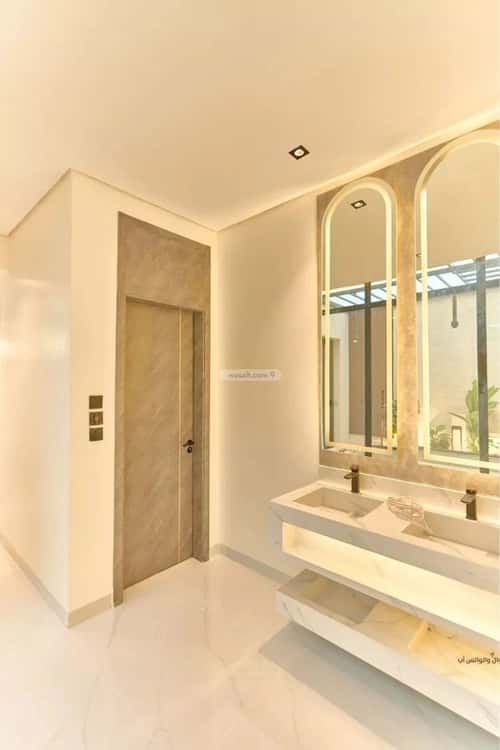 4 bedroom villa in Al Mahdiyyah 2