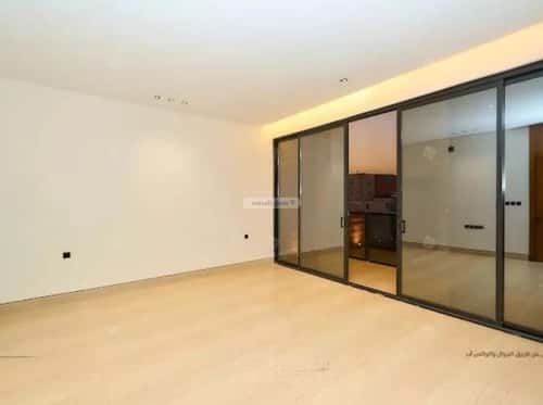 5 bedroom villa in Al Mahdiyyah 3