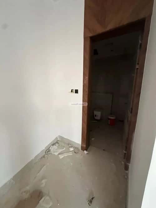 5 bedroom villa in Al Mahdiyyah 2