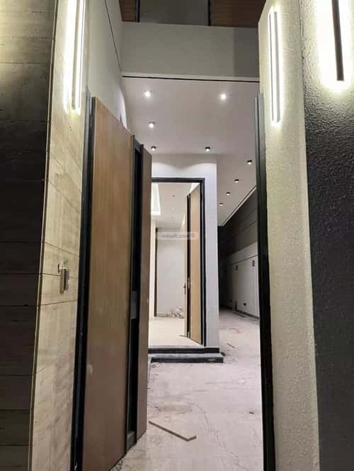 5 bedroom villa in Al Mahdiyyah 2