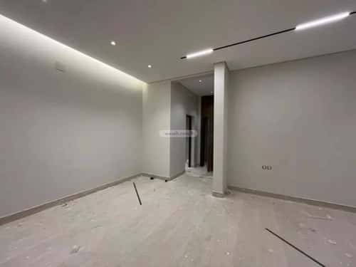 5 bedroom villa in Al Mahdiyyah 3
