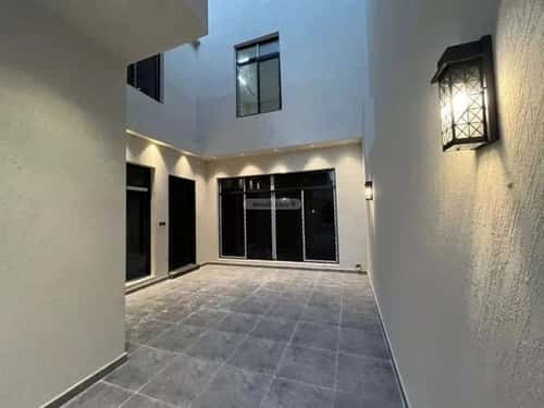 5 bedroom villa in Al Mahdiyyah 4