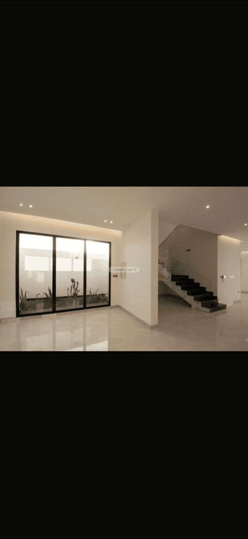5 bedroom villa in Az Zomorod 12