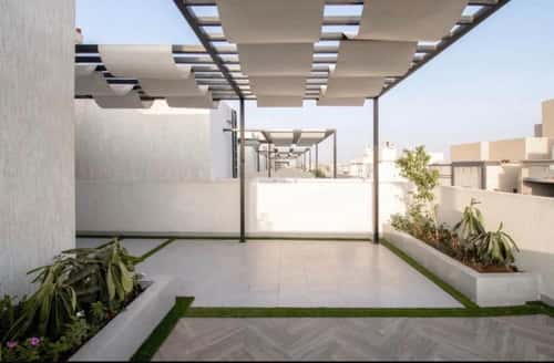 5 bedroom villa in Az Zomorod 5
