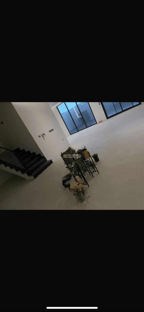 5 bedroom villa in Az Zomorod 11
