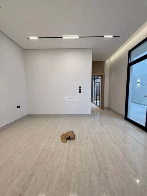 5 bedroom villa in Al Mahdiyyah 5