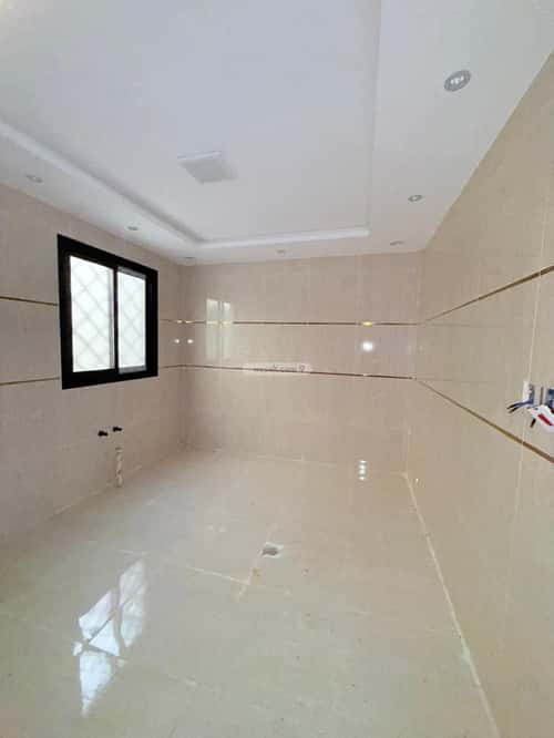 6 bedroom floor in Badr 4