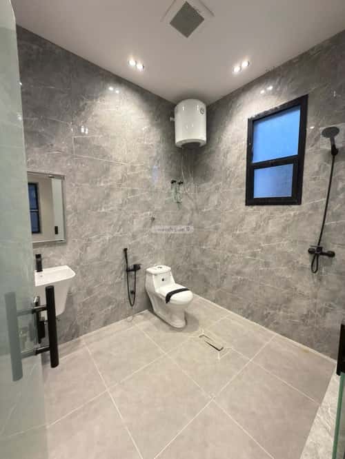 5 bedroom floor in Badr 2