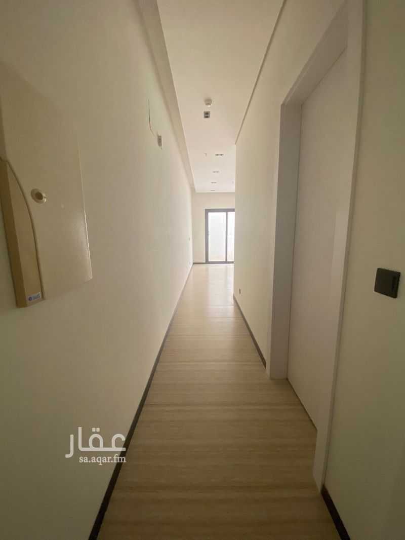 شقة 4 غرف في النرجس، الرياض 4
