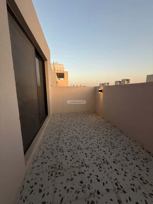 5 bedroom floor in Badr 3