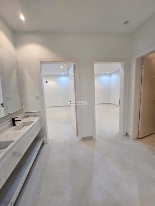 5 bedroom floor in Okaz 3