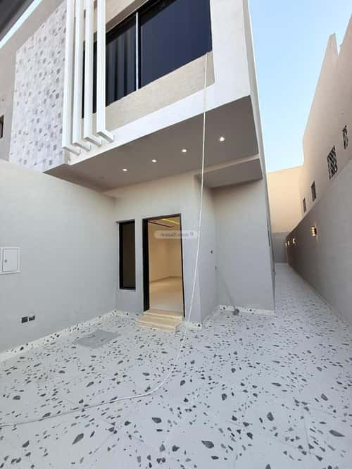6 bedroom floor in Badr 9