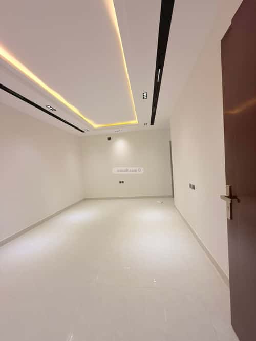 5 bedroom floor in Badr 4