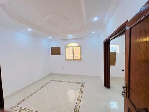 4 bedroom apartment in Al Marwa 3