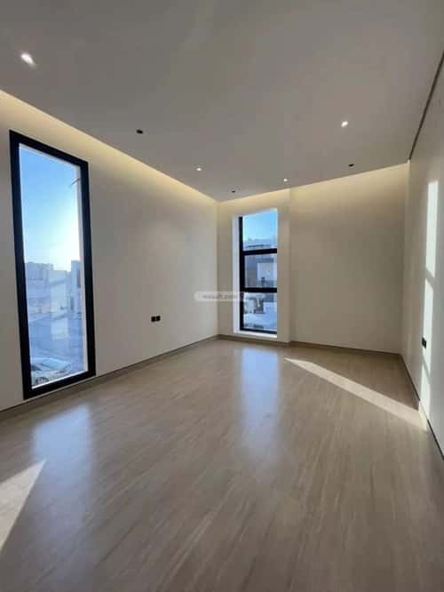 5 bedroom villa in Al Mahdiyyah 3