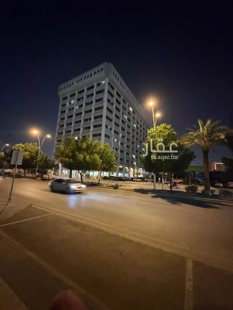 شقة 1 غرف في المربع 12