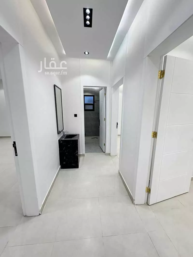 5 bedroom apartment in Al Janadriyah, Riyadh 8