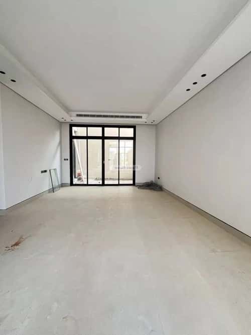 5 bedroom villa in Al Mahdiyyah 5