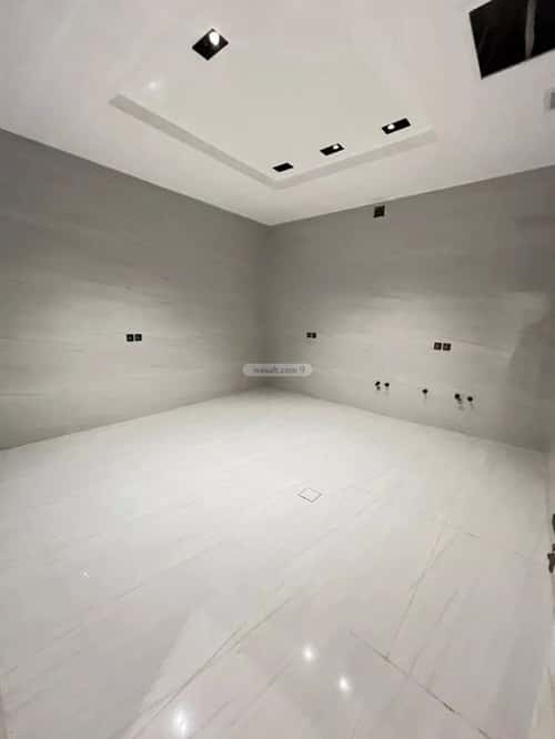 6 bedroom villa in Al Mahdiyyah 4