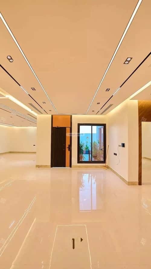 6 bedroom villa in Al Mahdiyyah 2