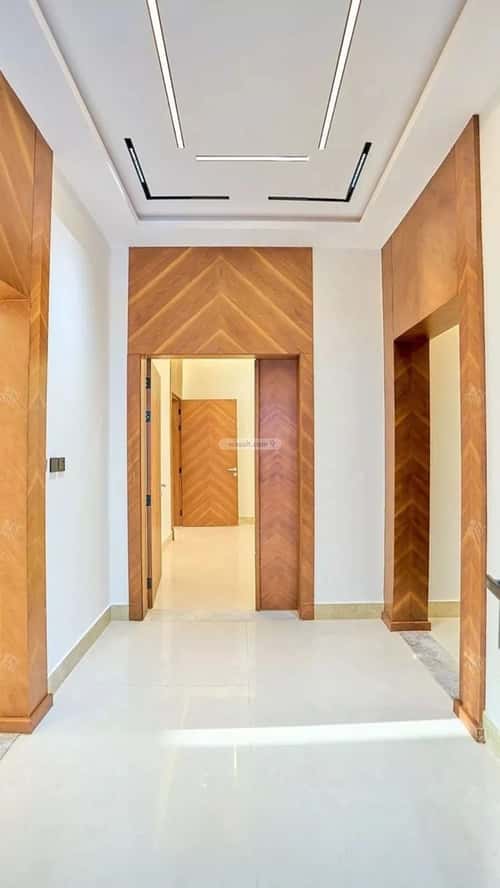 6 bedroom villa in Al Mahdiyyah 3