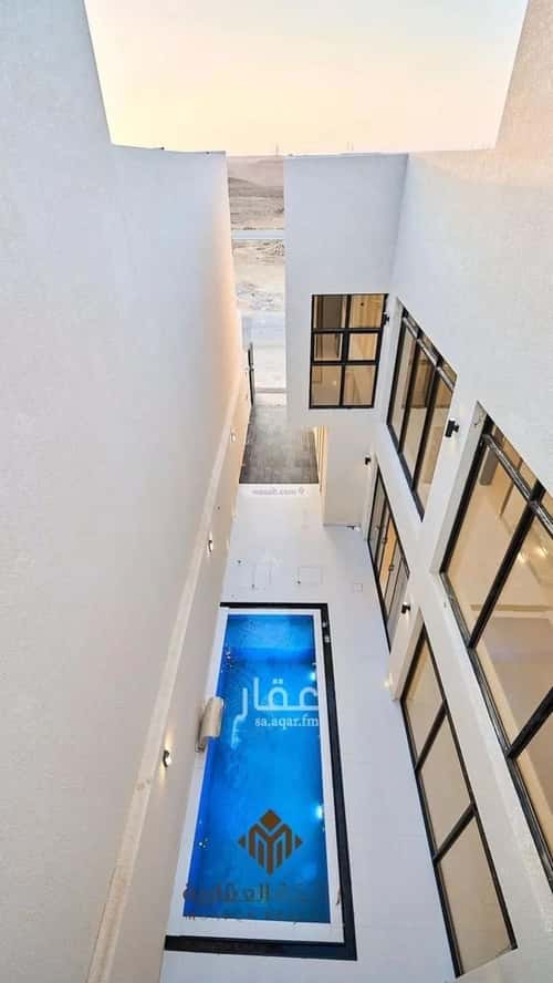 6 bedroom villa in Al Mahdiyyah 2