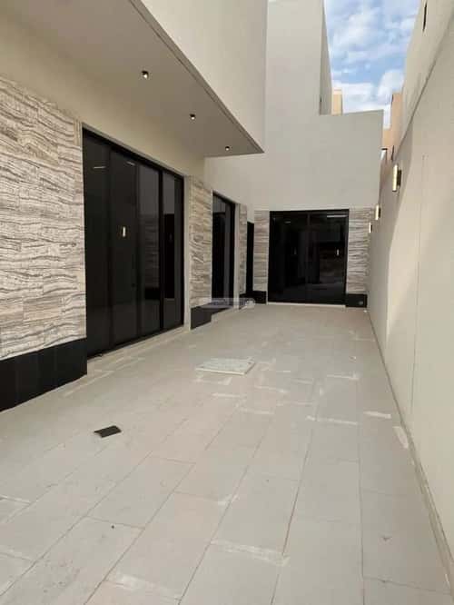 6 bedroom villa in Al Mahdiyyah 3