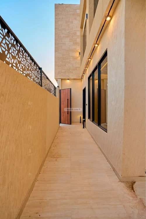 6 bedroom villa in Al Mahdiyyah 1