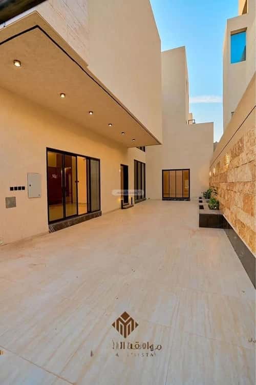 6 bedroom villa in Al Mahdiyyah 2