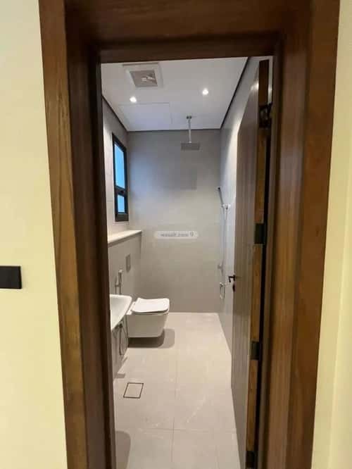 5 bedroom villa in Al Mahdiyyah 3