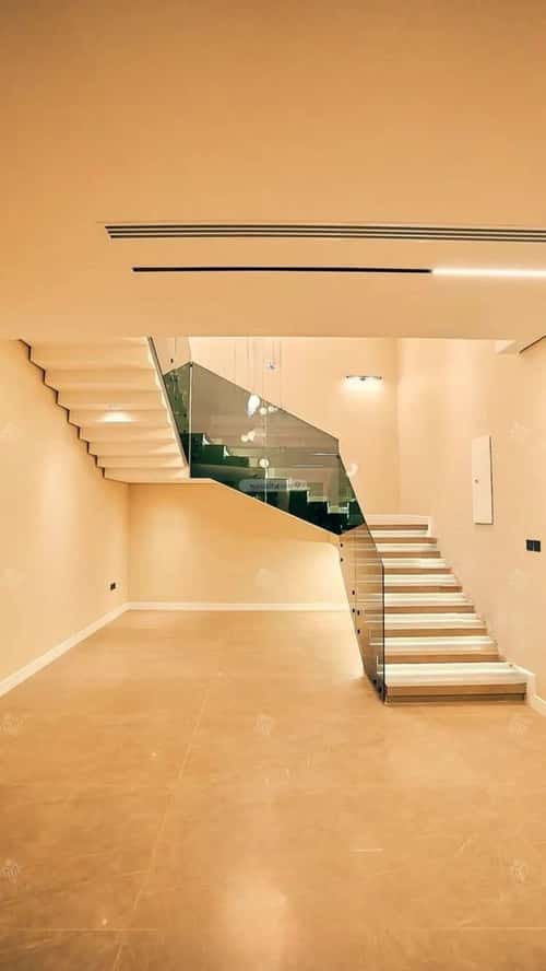 6 bedroom villa in Al Mahdiyyah 5