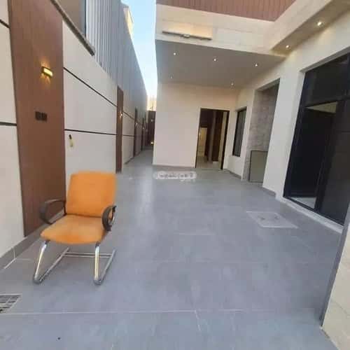 6 bedroom villa in Dirab 7